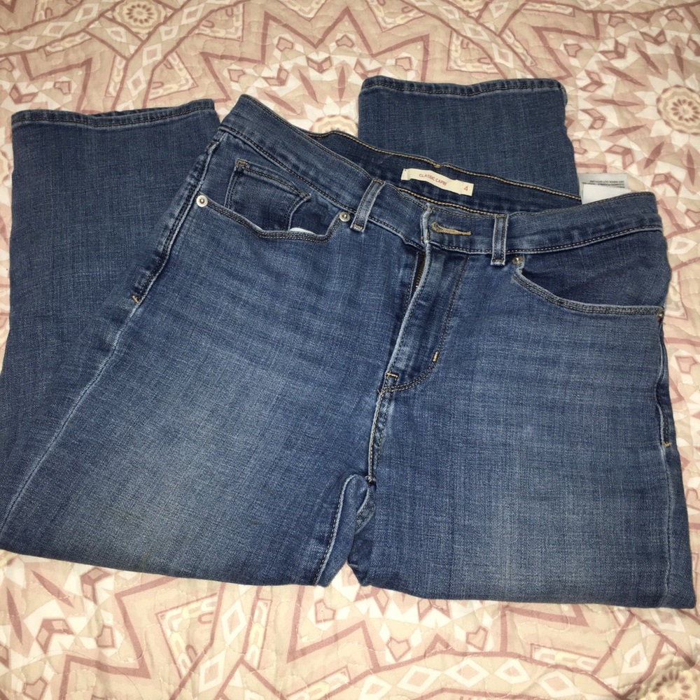 Levi Capri jeans